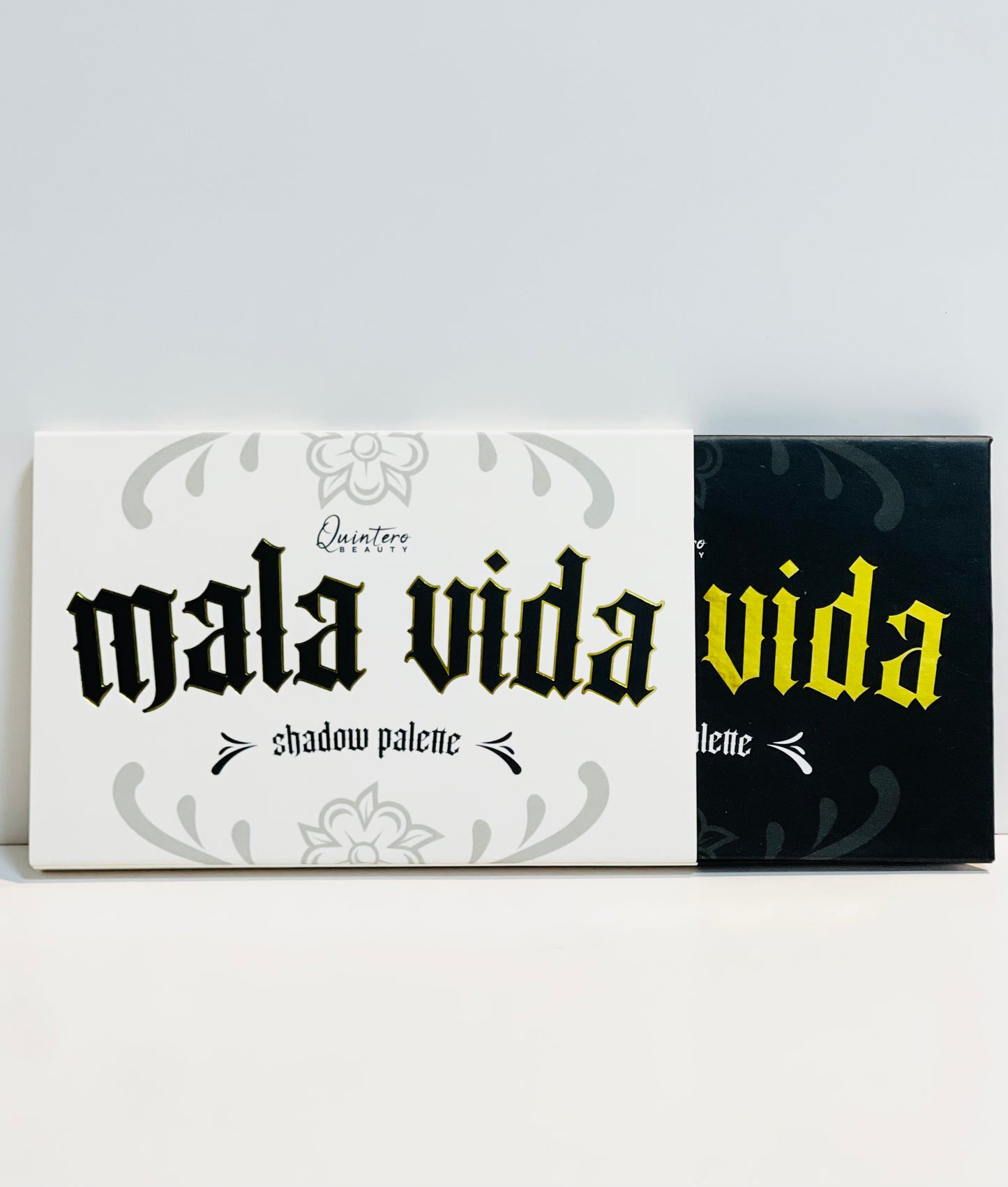 Mala Vida Eyeshadow Palette