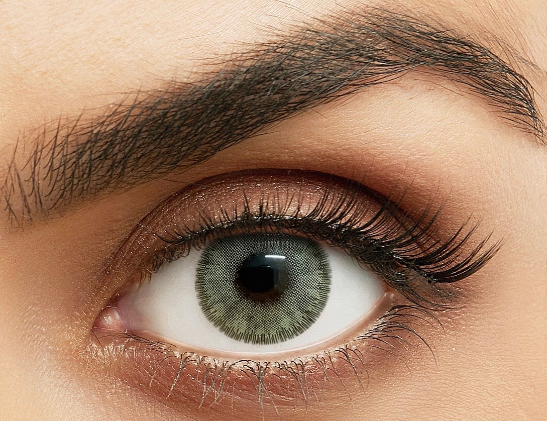Verde Colored Contacts